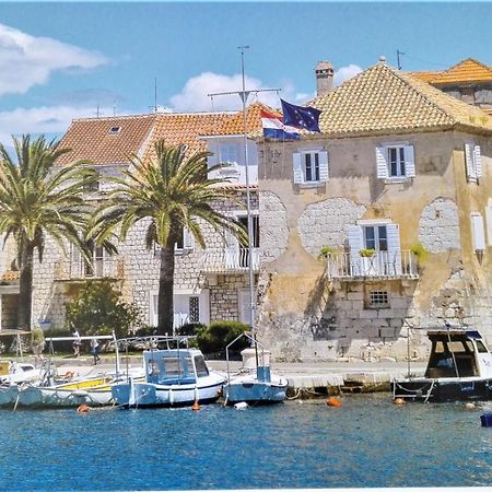 Apartments Marko Sutivan Insel Brac Экстерьер фото